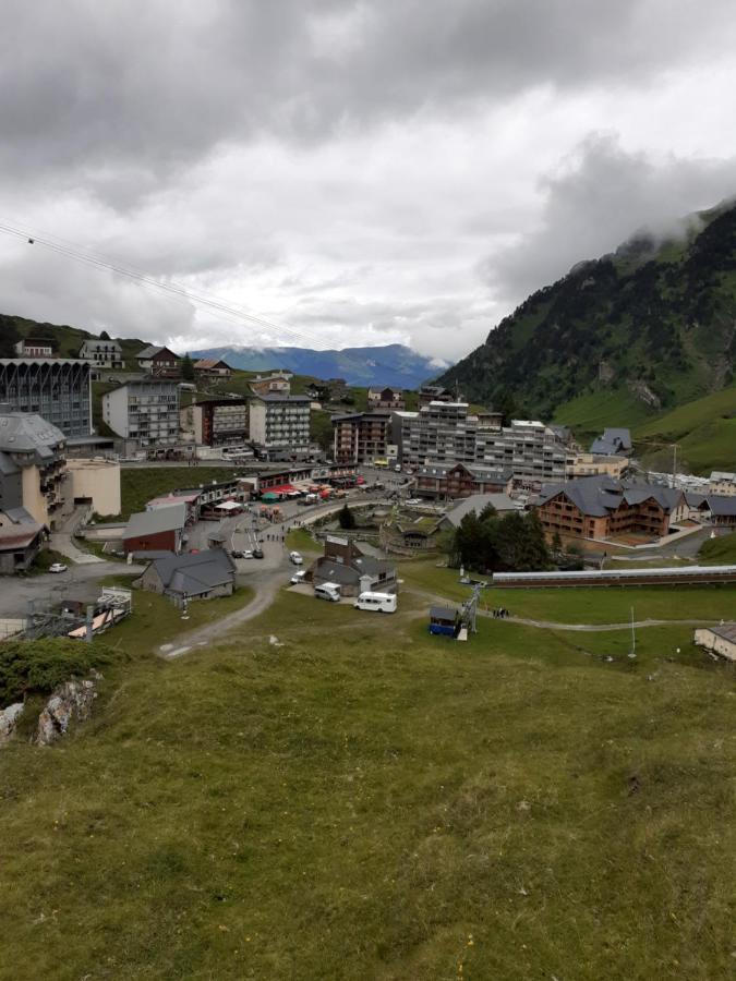 Appartement Au Pied Du Pic Du Midi A La Mongie Buitenkant foto